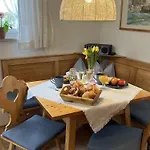 Haus Deidl Apartment